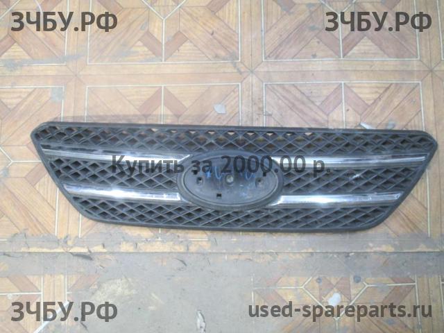 KIA Ceed 1 Решетка радиатора