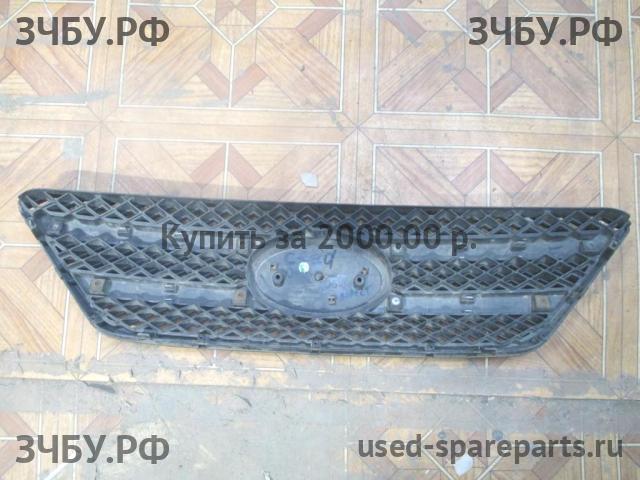 KIA Ceed 1 Решетка радиатора