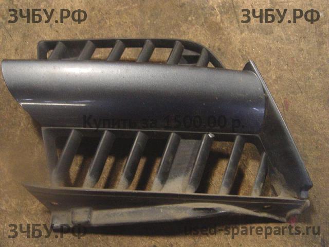 Mitsubishi Outlander 1 (CU) Решетка радиатора