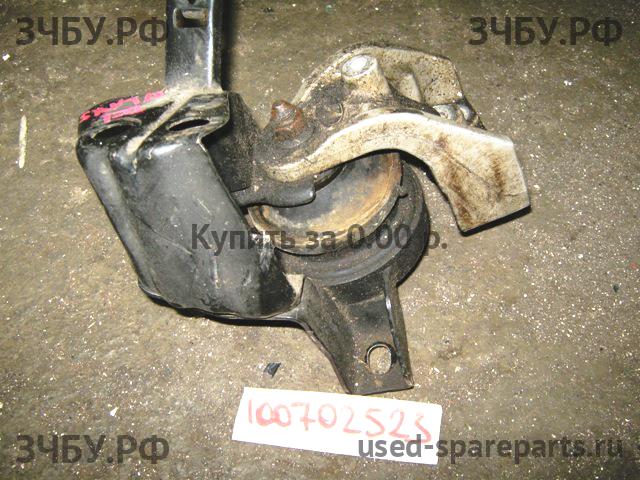 Hyundai Santa Fe 1 (SM) Опора двигателя
