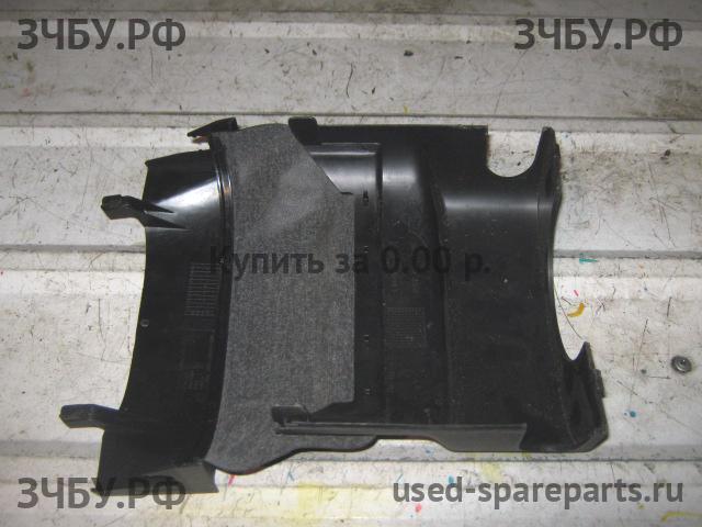 Ford Focus 2 Кожух рулевой колонки