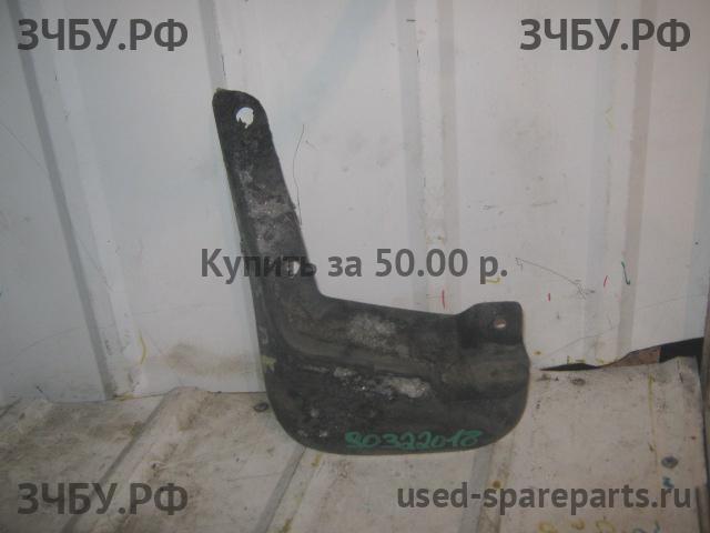 Hyundai Matrix [FC] Брызговик передний левый