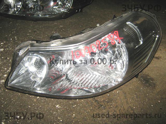 Suzuki SX4 (1) Фара левая