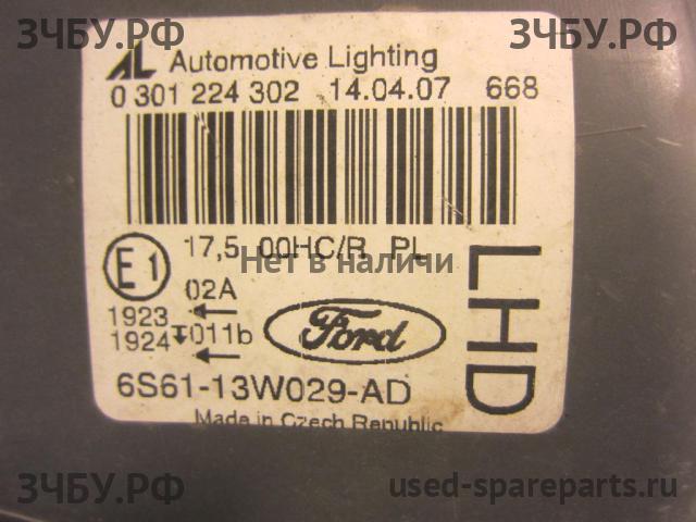 Ford Fiesta 5 Фара левая
