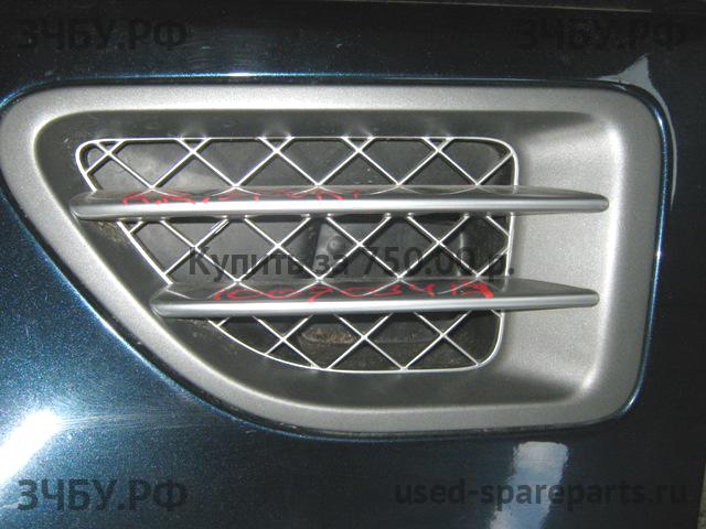 Land Rover Range Rover Sport 1 Накладка крыла переднего левого