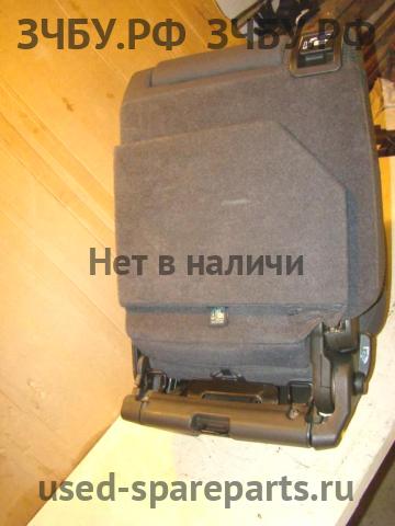 Nissan Pathfinder 2 (R51) Сиденье