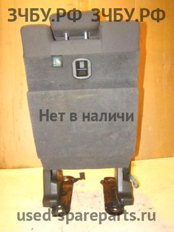 Nissan Pathfinder 2 (R51) Сиденье