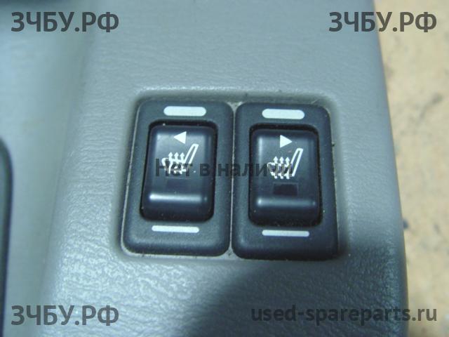 Subaru Forester 2 (S11) Накладка декоративная на кулису (консоль)