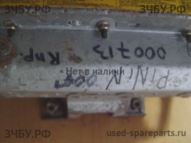 Mitsubishi Pajero Pinin (H60) Датчик удара AIR BAG (SRS)
