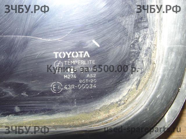 Toyota Land Cruiser 80 Стекло заднее