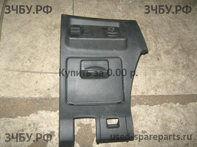 Toyota Corolla (E14 - E15) Накладка декоративная на торпедо