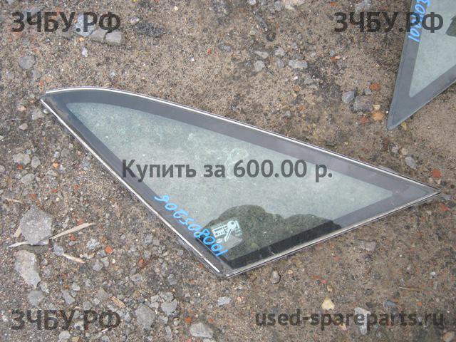 Audi A6 [C5] Стекло кузовное глухое левое