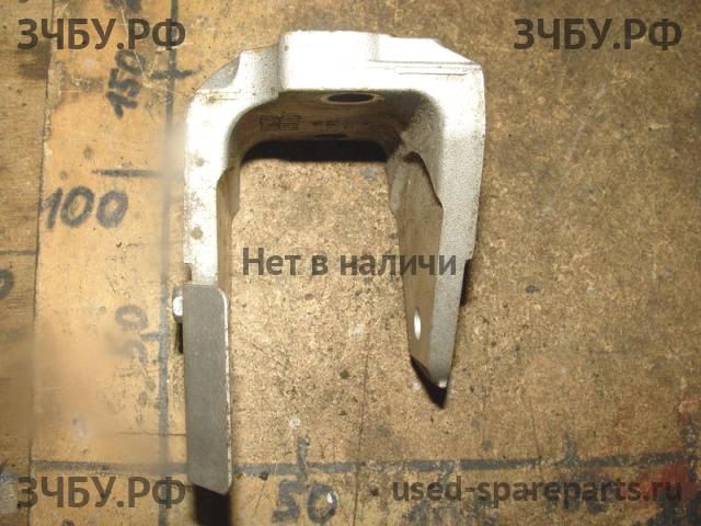 Mitsubishi Outlander 1 (CU) Кронштейн
