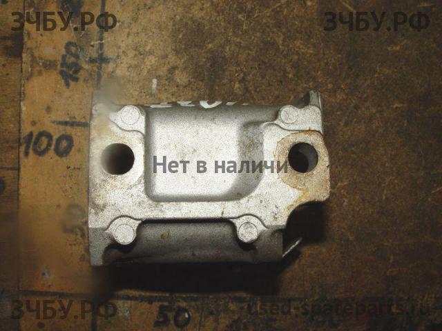 Mitsubishi Outlander 1 (CU) Кронштейн