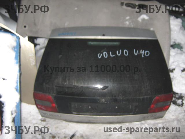 Volvo V40 (1) Дверь багажника со стеклом