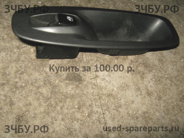 Hyundai Accent 2 Кнопка стеклоподъемника