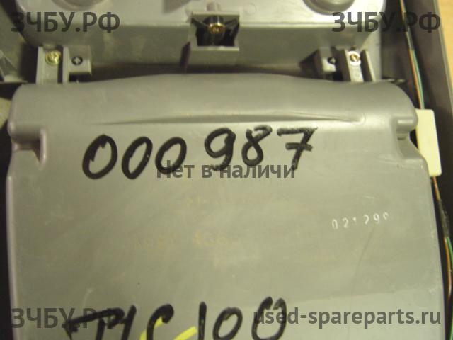 Toyota Land Cruiser 100 Обшивка потолка