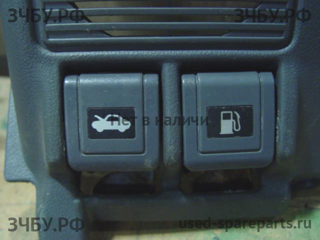 Toyota Land Cruiser 80 Накладка