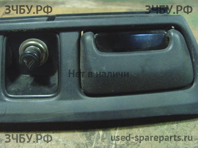 Toyota Land Cruiser 100 Накладка декоративная на кулису (консоль)