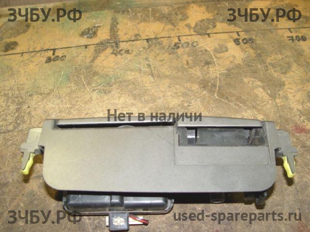 Lexus GX (1) 470 Накладка декоративная на кулису (консоль)