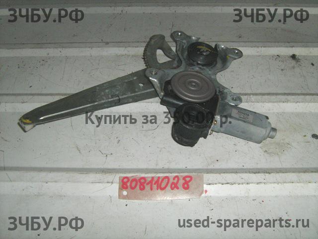 Toyota Camry 5 (V30) Стеклоподъёмник электрический задний правый
