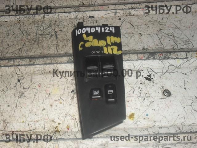Toyota Corolla (E12) Кнопка стеклоподъемника передняя левая (блок)