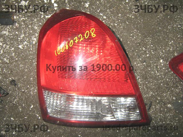 Hyundai Elantra 1 Фонарь левый