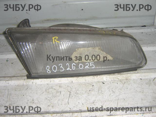 Toyota Camry 3 Фара правая