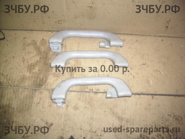 Mazda 3 [BK] Ручка внутренняя потолочная