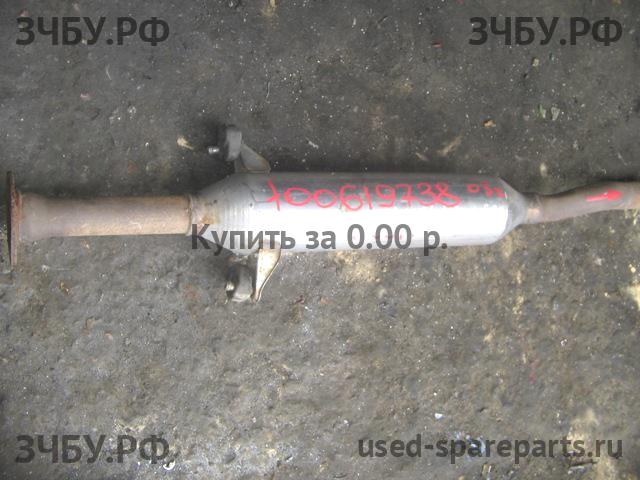 Toyota Camry 5 (V30) Глушитель приемная труба