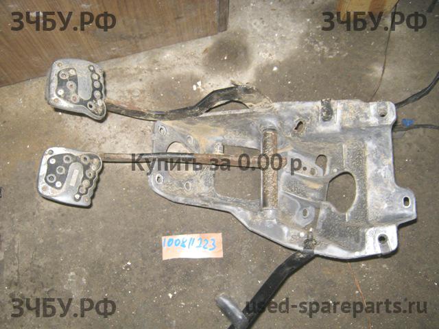Ford Explorer 1 Блок педалей