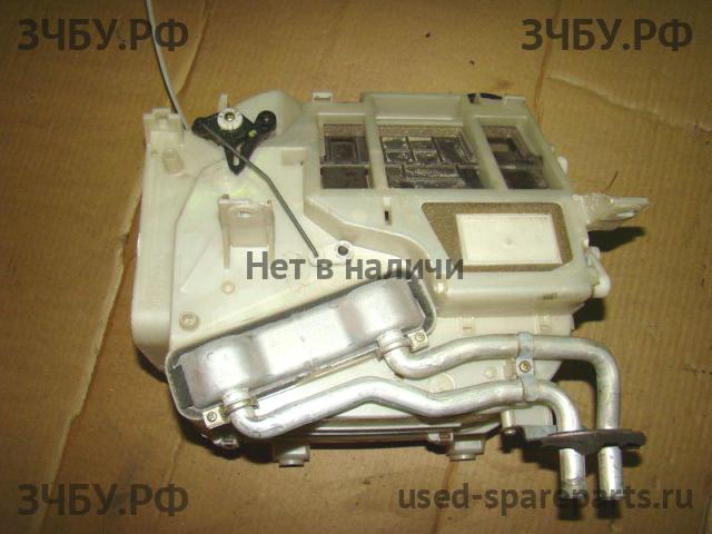 Mitsubishi Pajero/Montero Sport 1 (K9) Корпус отопителя (корпус печки)