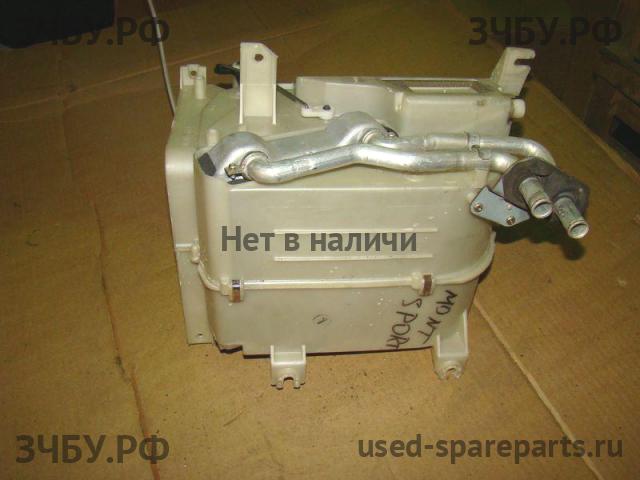 Mitsubishi Pajero/Montero Sport 1 (K9) Корпус отопителя (корпус печки)
