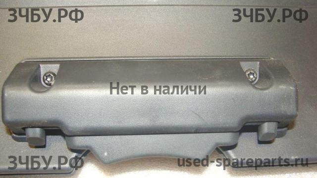 Nissan Pathfinder 2 (R51) Бардачок