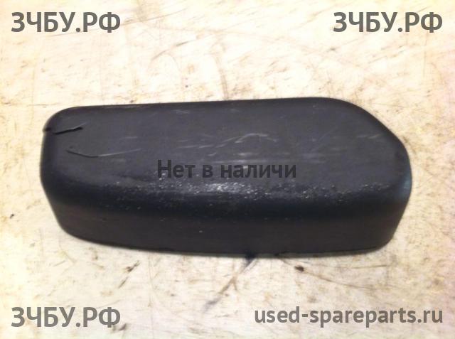 Nissan Pathfinder 2 (R51) Заглушка