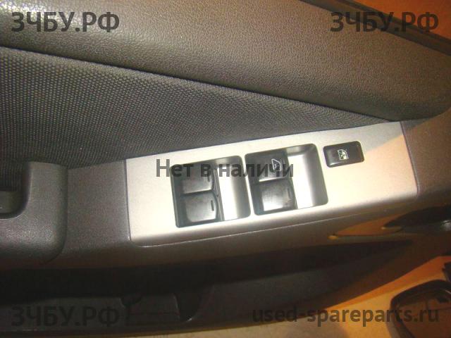 Nissan Pathfinder 2 (R51) Обшивка двери передней левой