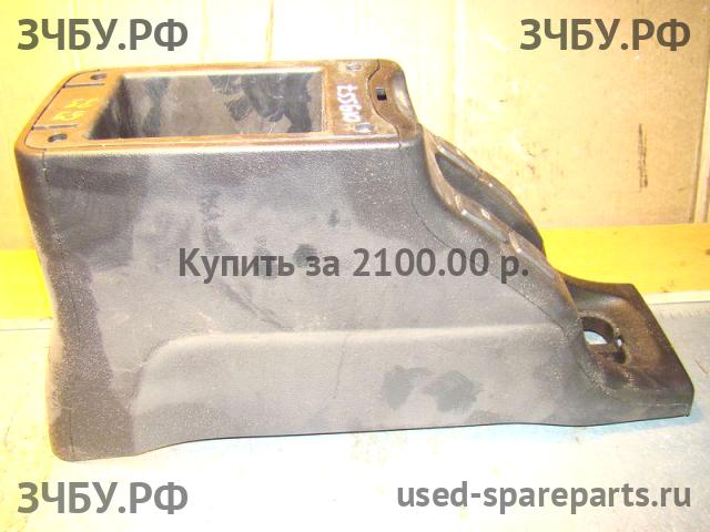 Land Rover Freelander 1 Консоль между сиденьями (Подлокотник)