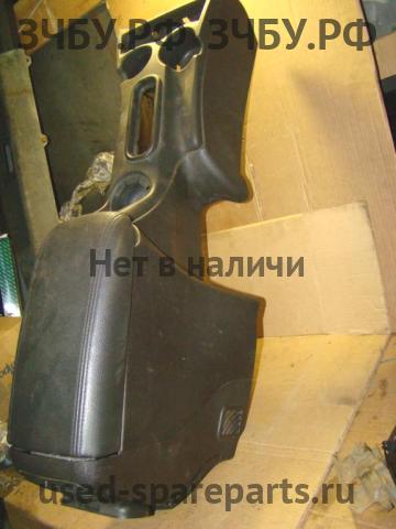Chevrolet Trail blazer 1 Консоль между сиденьями (Подлокотник)