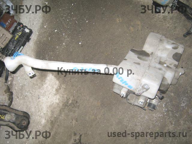 Infiniti FX 35/45 [S50] Бачок омывателя лобового стекла