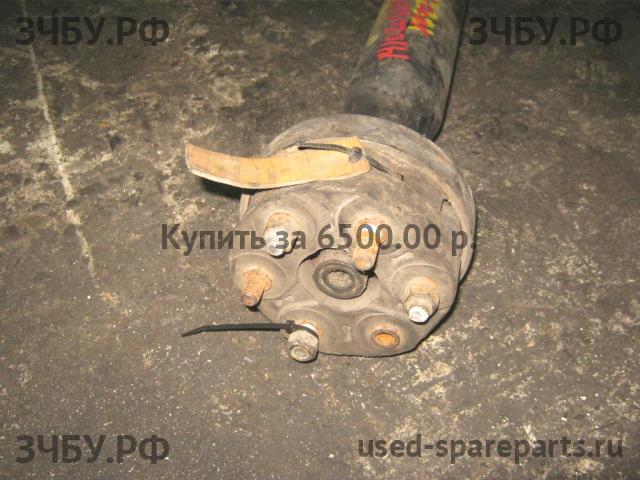 Chrysler 300C (1) Вал карданный задний