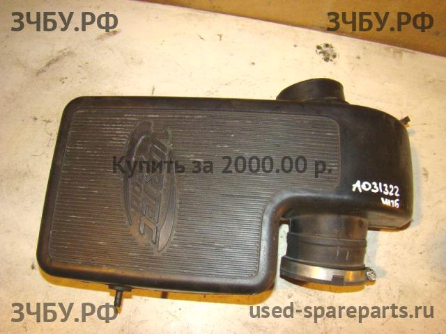 Chevrolet Trail blazer 1 Воздухозаборник (ДВС)