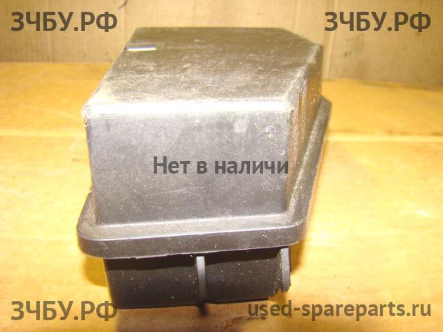 Jeep Grand Cherokee 1 Воздухозаборник (ДВС)