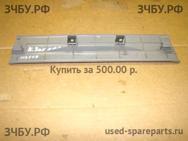 KIA Sorento 1 Накладка на порог (кузов внутри)