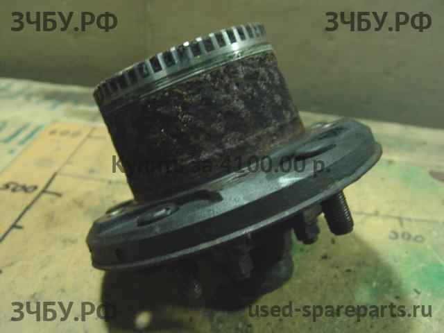 Toyota Land Cruiser 100 Ступица