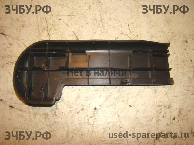 Nissan Pathfinder 2 (R51) Заглушка