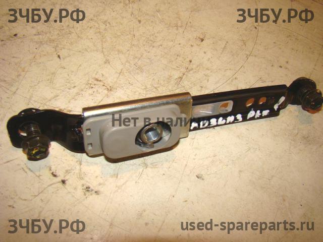 Nissan Pathfinder 2 (R51) Кронштейн