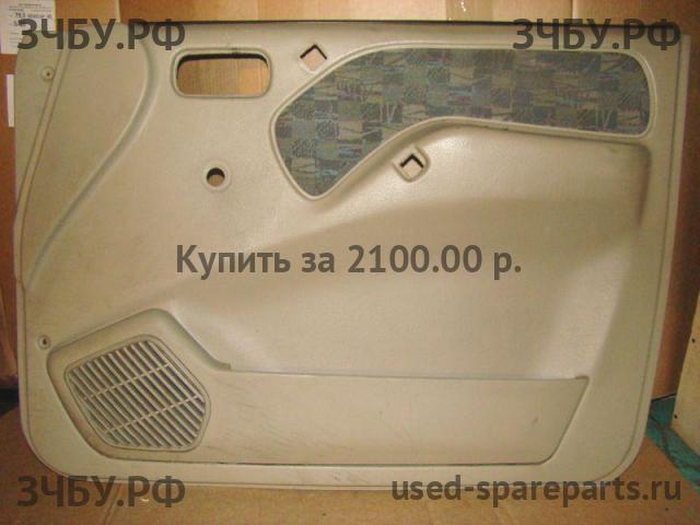 Nissan Terrano 2 (R20) Обшивка двери передней правой