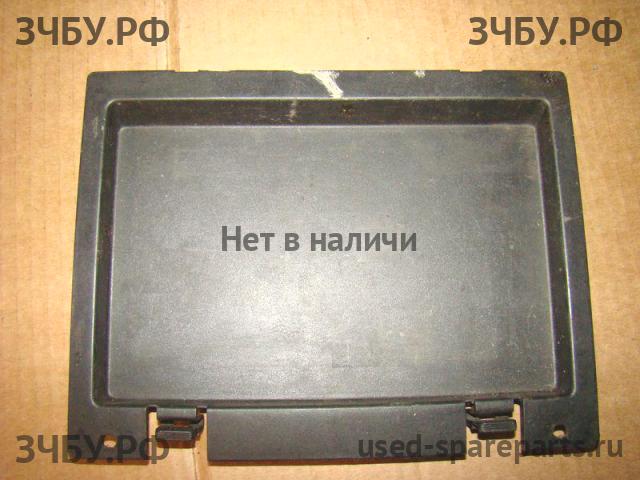 Nissan Patrol (Y60) Накладка