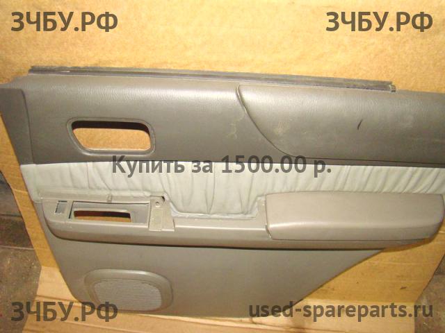 Nissan Patrol (Y61) Обшивка двери задней правой