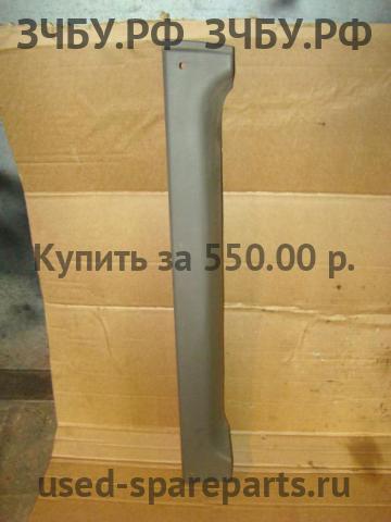 Nissan Patrol (Y61) Обшивка двери багажника